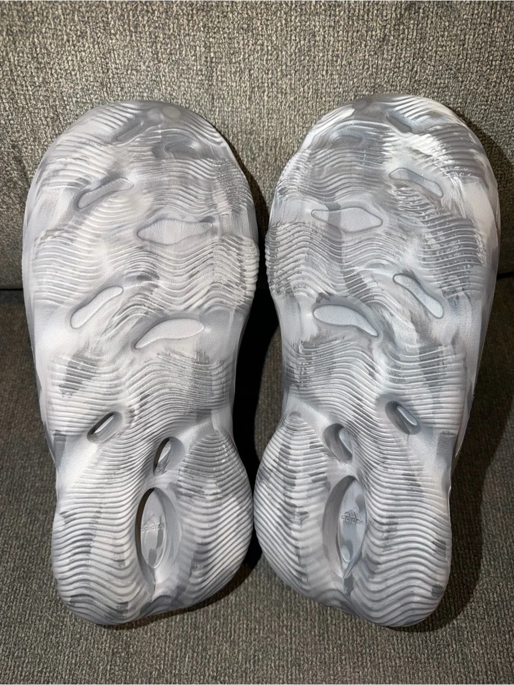 Adidas Yeezy Foam RNR ‘MX Granite’ Size 9M